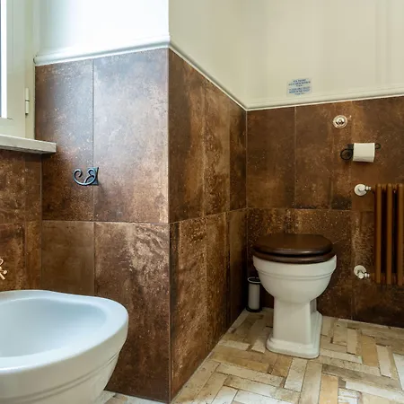 Capital 4* Roma