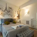 Bed and Breakfast Capital 4*
